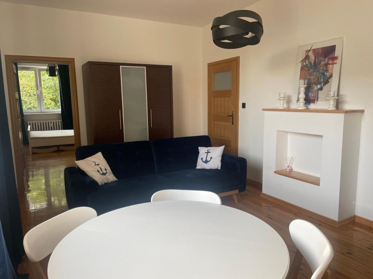 Apartament 2-Pokojowy Gdynia Swietojanska Esterno foto